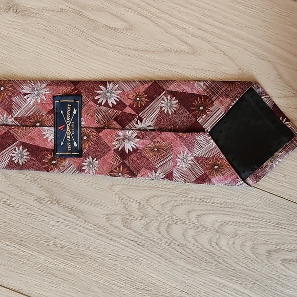 Vintage ARROW Geometric Floral Silk Neck Tie - Picture 7 of 12